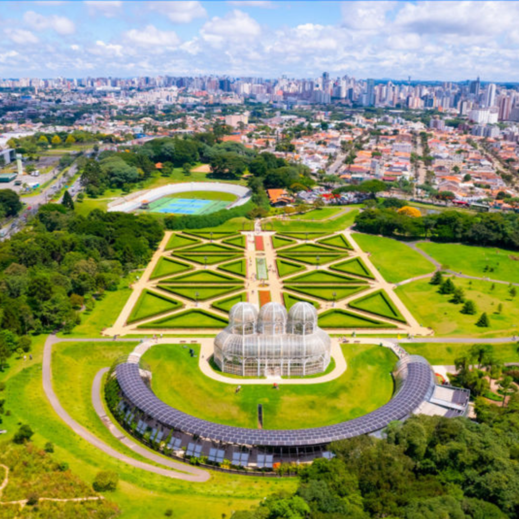 Jardim Botânico em Curitiba, Paraná, visto de cima. 